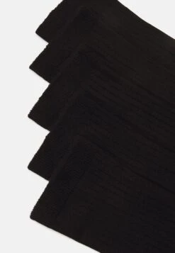 Anna Field -Anna Field 9b278845c6aa4af3b8dcd8800fac86f7